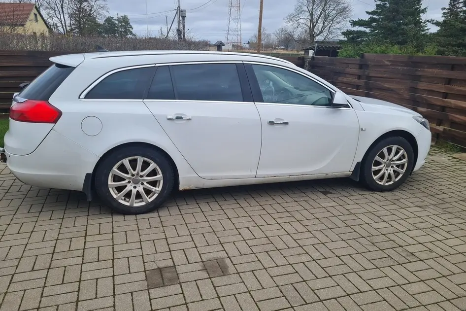 Opel Insignia, 2.0, 118 kW, дизель, автомат, передний привод