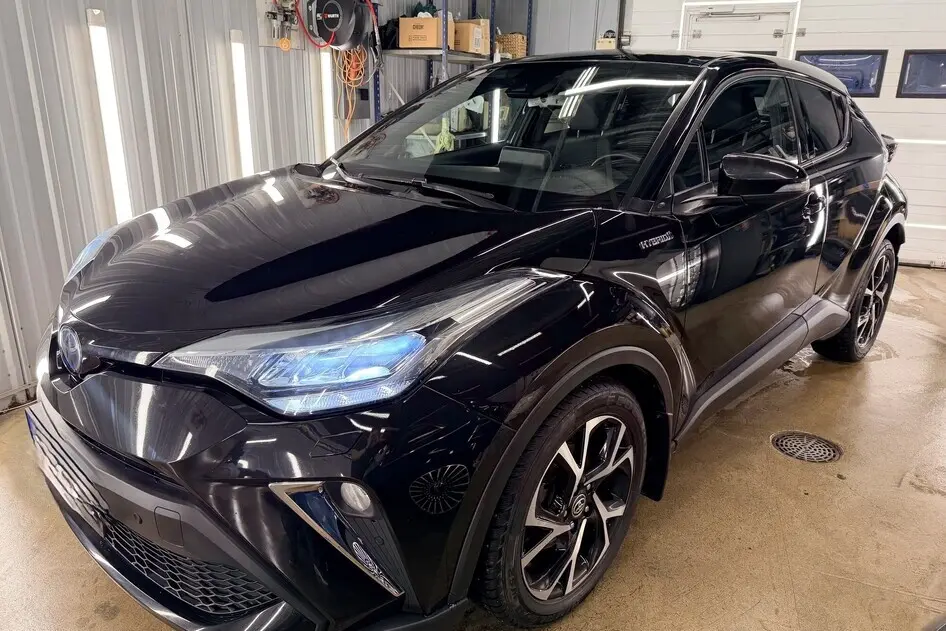 Toyota C-HR, 2021, 1.8, 72 kW, hübriid (bensiin/elekter), automaat, esivedu