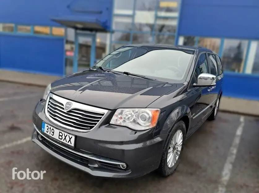 Lancia Voyager, 2.8, 120 kW, дизель, автомат, передний привод