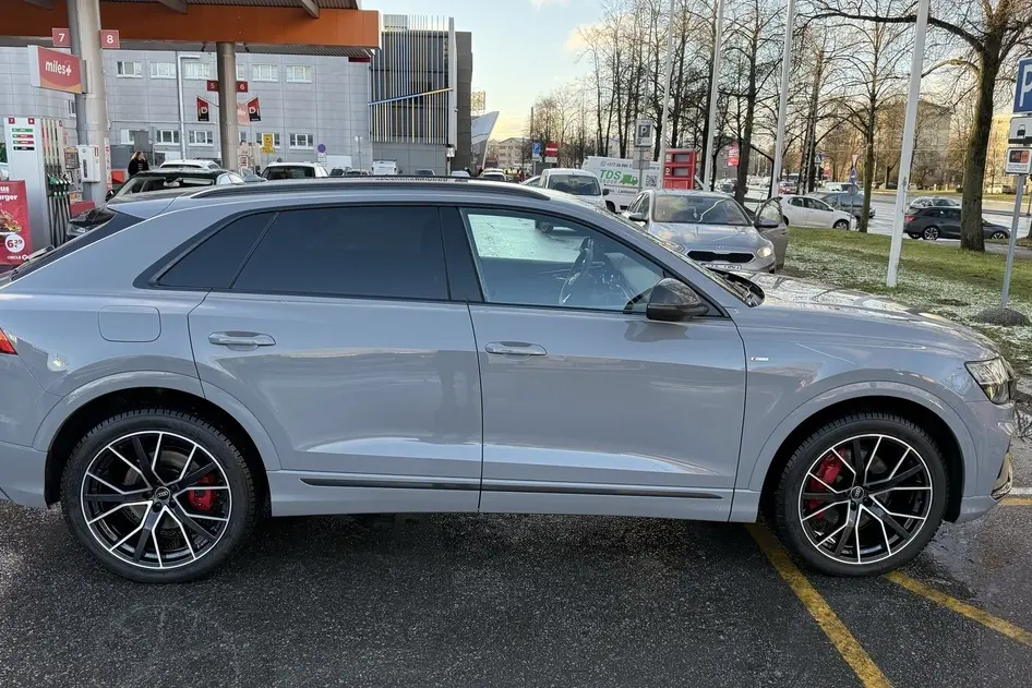 Audi Q8, 3.0, 250 kW, hybrid, automatic, four-wheel drive