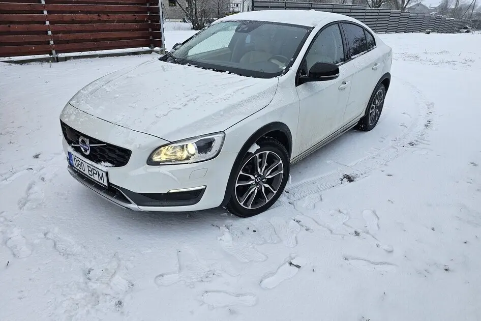 Volvo S60 Cross Country, 2.5, 187 kW, бензин, автомат, полный привод