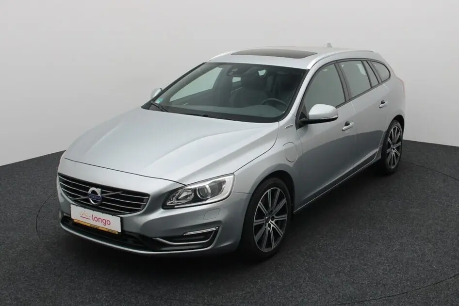 Volvo V60, 2.4, 120 kW, plug-in hybrid, automatic, four-wheel drive