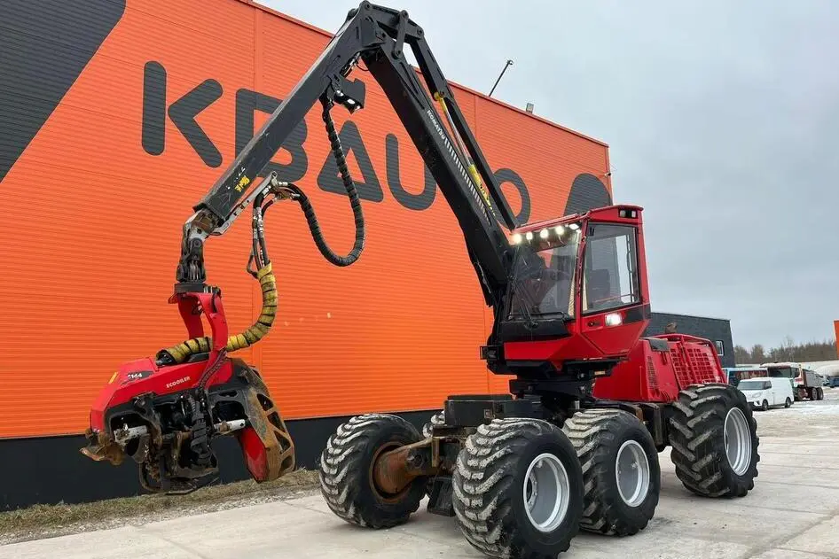 Komatsu 931 6x6, 179 kW, diisel