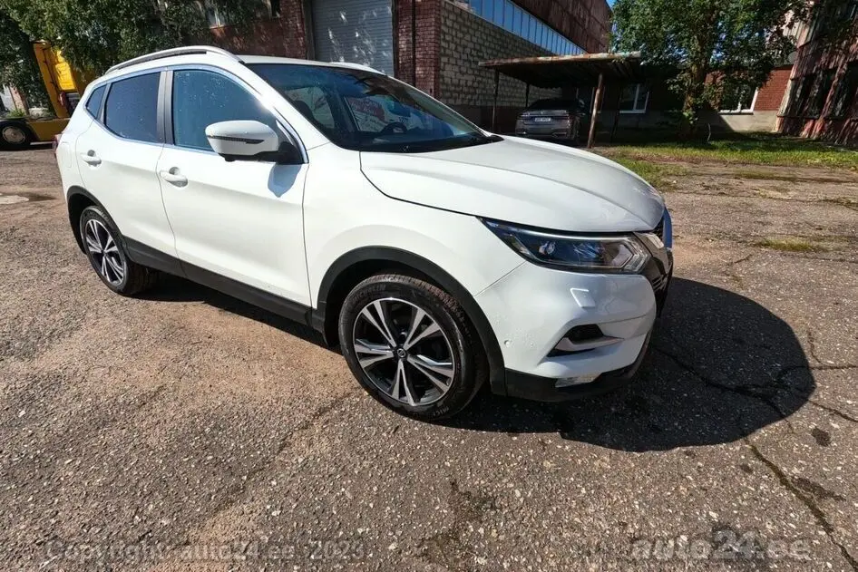 Nissan Qashqai, 1.3, 117 kW, petrol, automatic, front-wheel drive