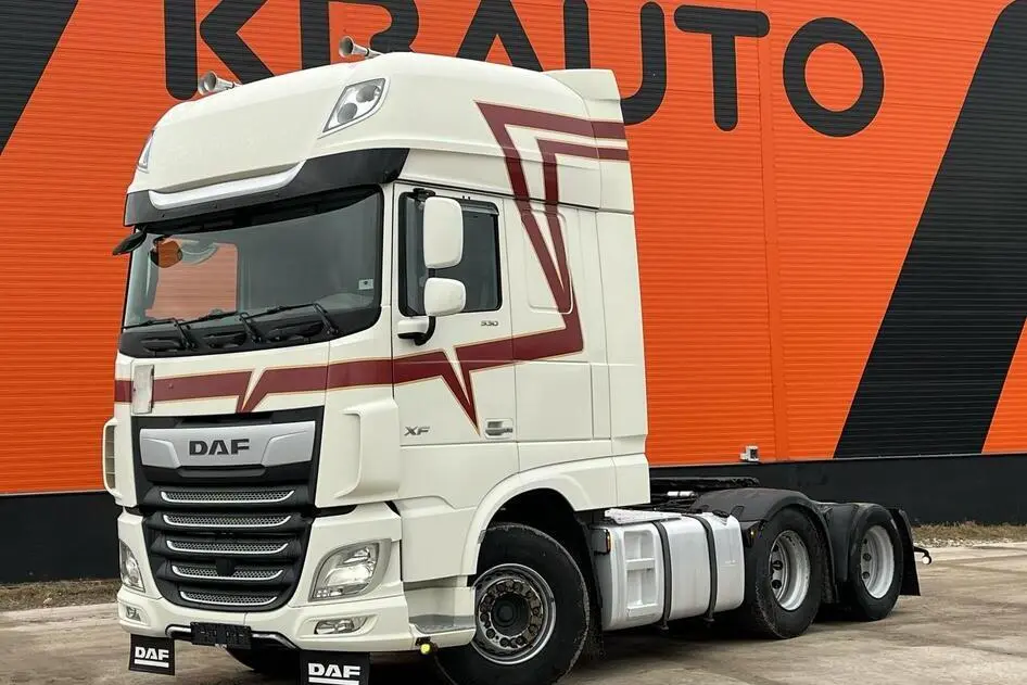DAF XF 530 6x2, 390 kW, diesel, automatic