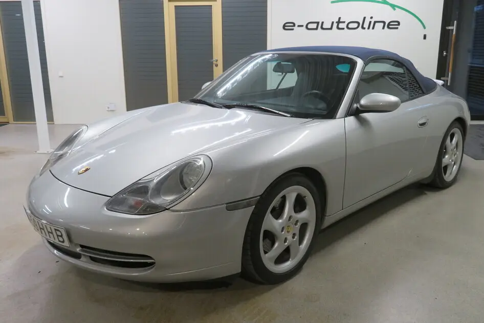 Porsche 911, 3.4, 221 kW, petrol, manual, rear-wheel drive