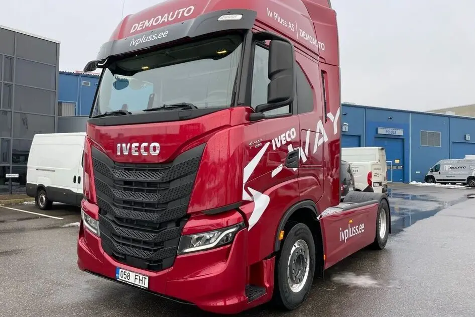 Iveco S-Way, 12.9, 357 kW, diisel, manuaal, tagavedu