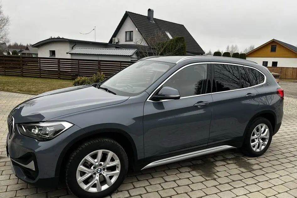 BMW X1, 2.0, 141 kW, бензин, автомат, полный привод