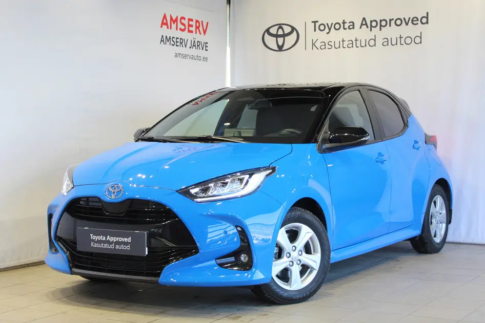 Toyota Yaris, 1.5, 68 kW, гибрид, автомат, передний привод