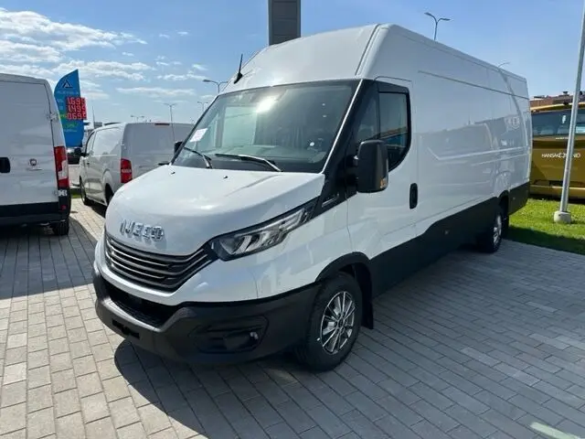 Iveco Daily, 3.0, 129 kW, diesel, automatic, rear-wheel drive