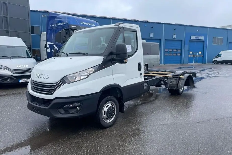 Iveco Daily, 3.0, 129 kW, diesel, manual, rear-wheel drive