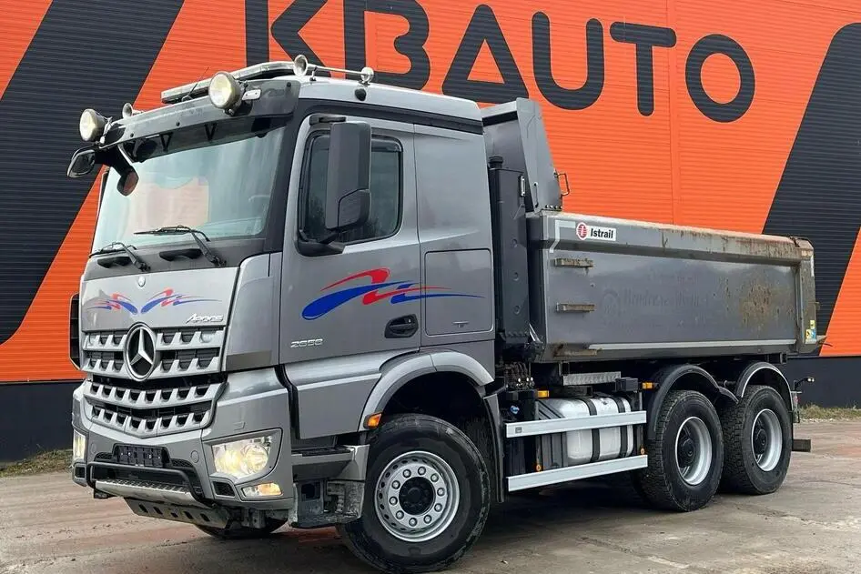Mercedes-Benz Arocs 2658 6x4, 425 kW, diesel, automatic