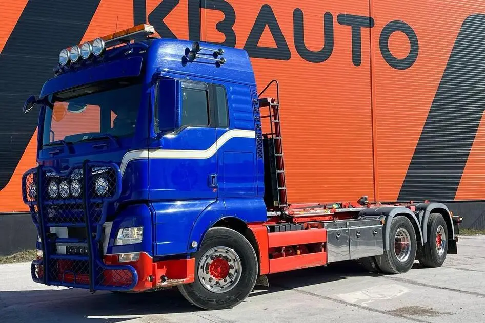 MAN TGX 26.480 6x2*4, 353 kW, diesel, manual