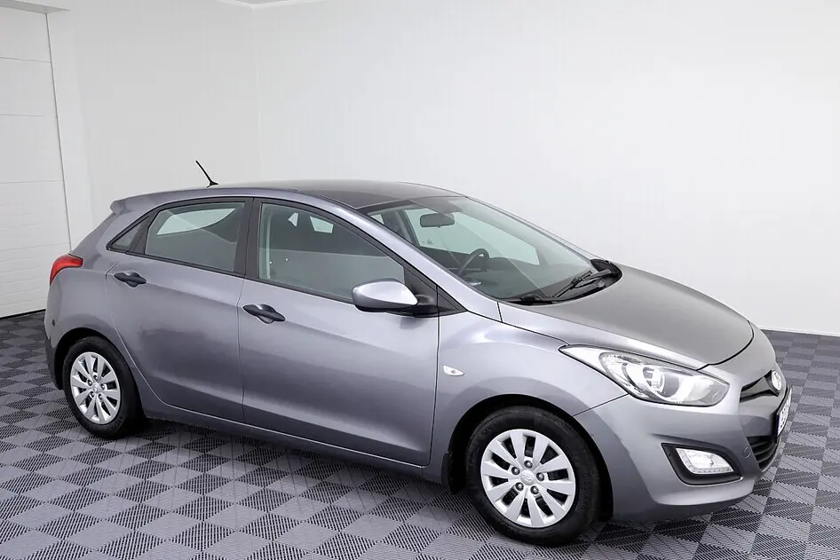 Hyundai i30, 1.4, 66 kW, diesel, manual, front-wheel drive