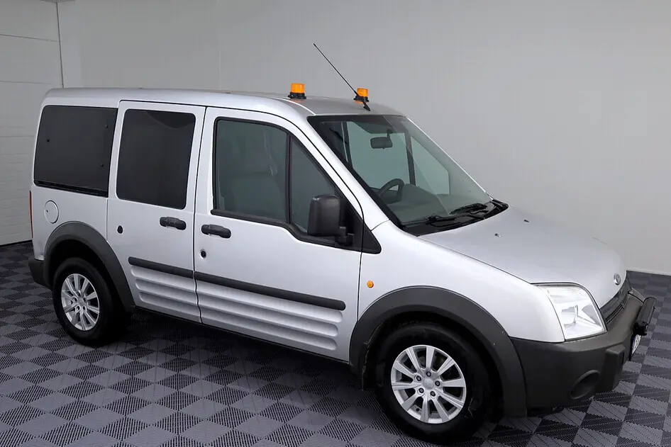 Ford Tourneo, 2004, 1.8, 85 kW, petrol, manual, front-wheel drive