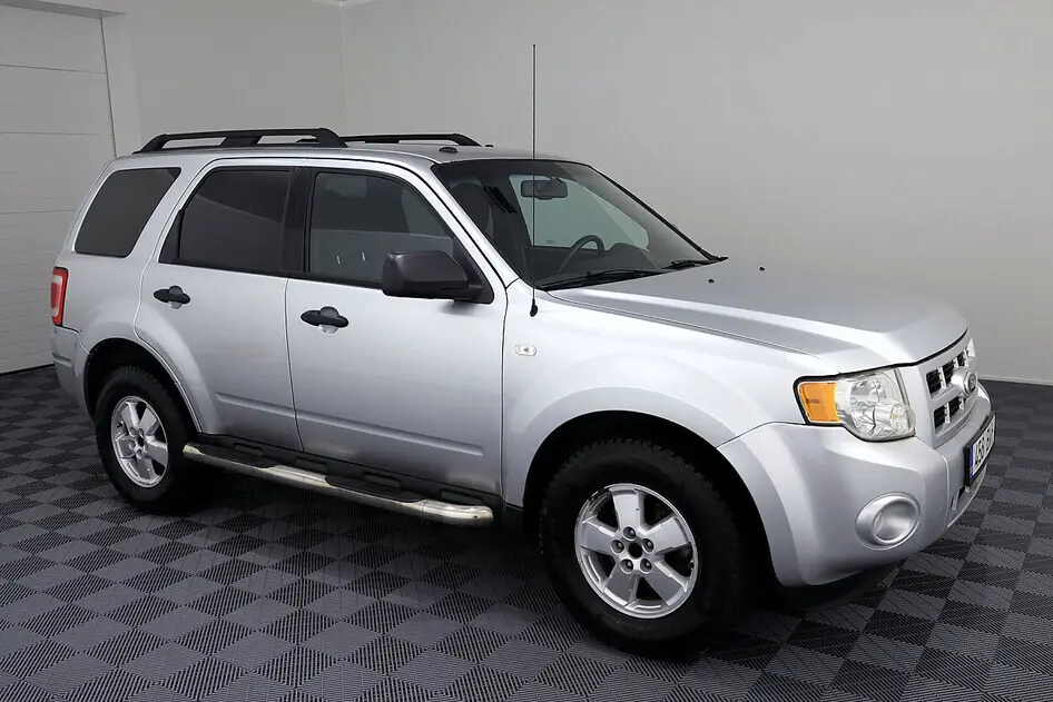 Ford Escape, 2010, 2.5, 127 kW, petrol, automatic, four-wheel drive