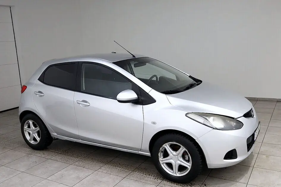 Mazda 2, 1.3, 55 kW, бензин, механическая, передний привод