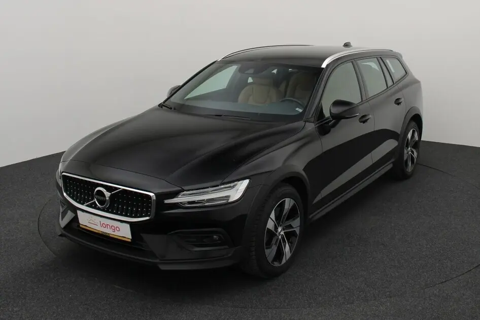 Volvo V60 Cross Country, 2.0, 140 kW, дизель, автомат, полный привод