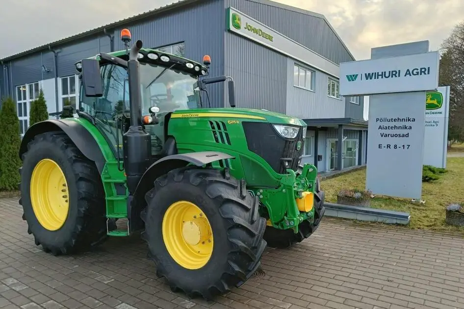 John Deere 6215R, 188 kW, diesel, automatic