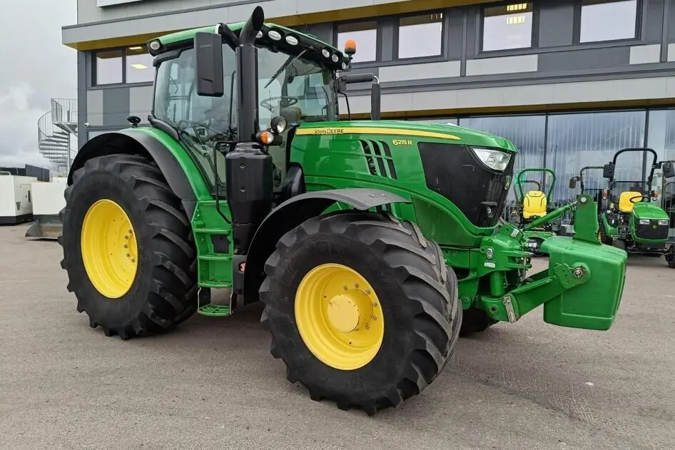 John Deere 6215R, 188 kW, diesel, automatic