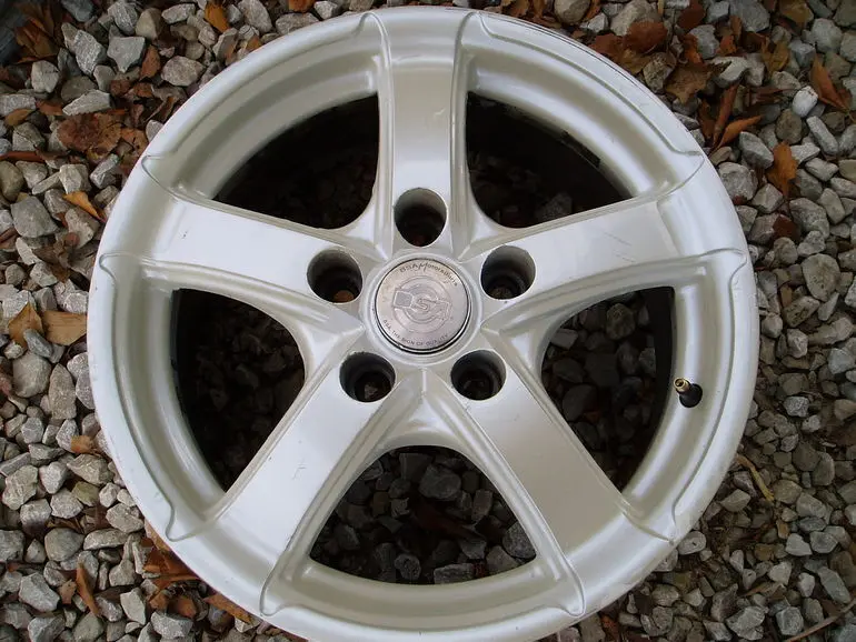 Lietots alloy wheel<br>Bsa Motorsports 6.5 x 15 ET35 5 x 112