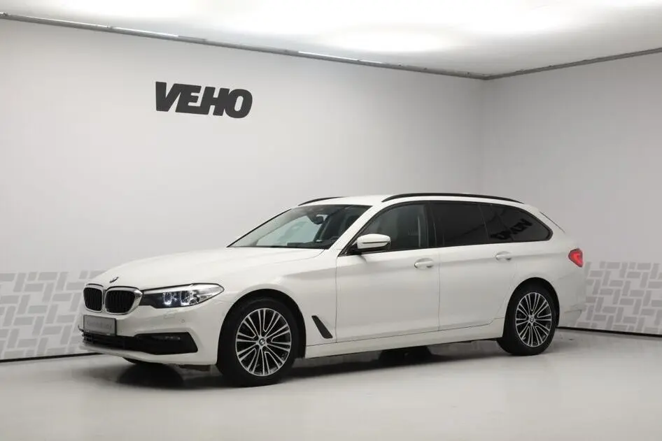 BMW 520, 2.0, 140 kW, hybrid, automatic, four-wheel drive