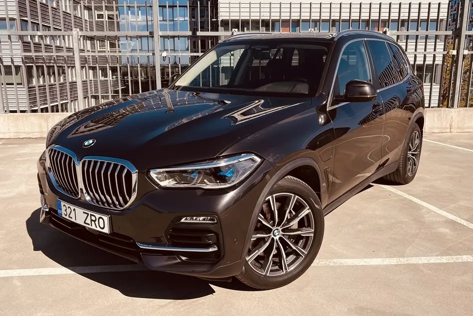 BMW X5, 3.0, 210 kW, plug-in hybrid, automatic, four-wheel drive