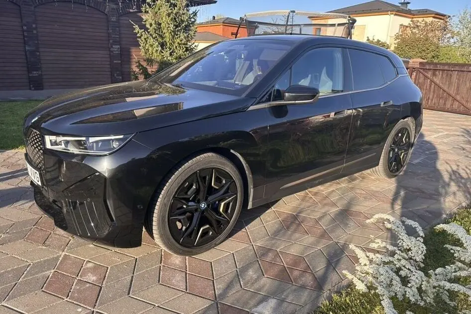 BMW iX, 240 kW, elekter, automaat, nelikvedu